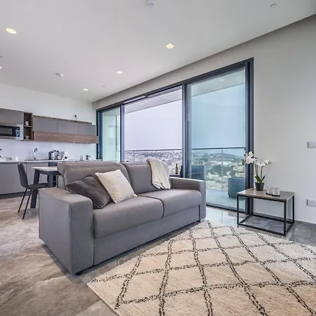 Apartman On Cloud Nine In Malta's Tallest Tower San Ġiljan