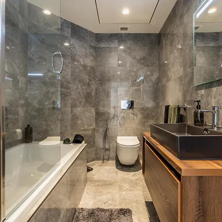 On Cloud Nine In Malta's Tallest Tower * San Ġiljan